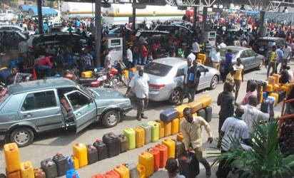 Fuel queues resurface nationwide - Nigeriannewsdirectcom